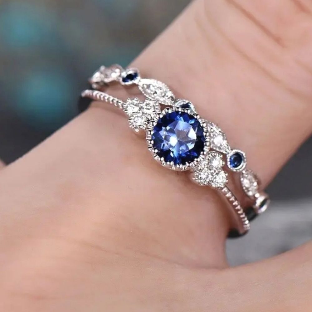 Elegant blue zirconia wedding ring sz 7